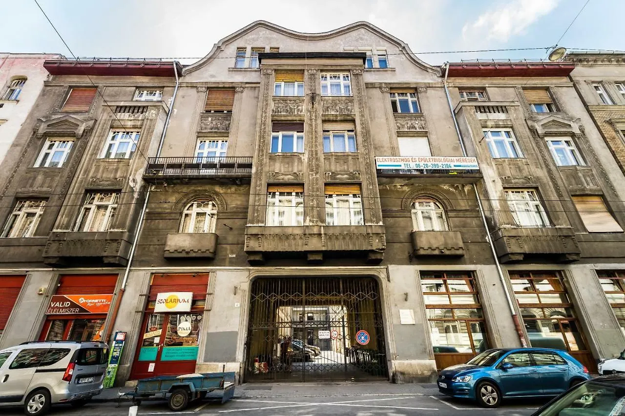 Bpr Little Attractico Apartment Budapest 0*,